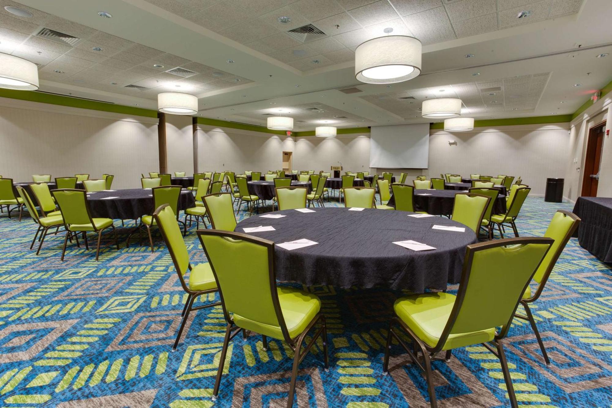 Drury Plaza Hotel Columbia East Экстерьер фото