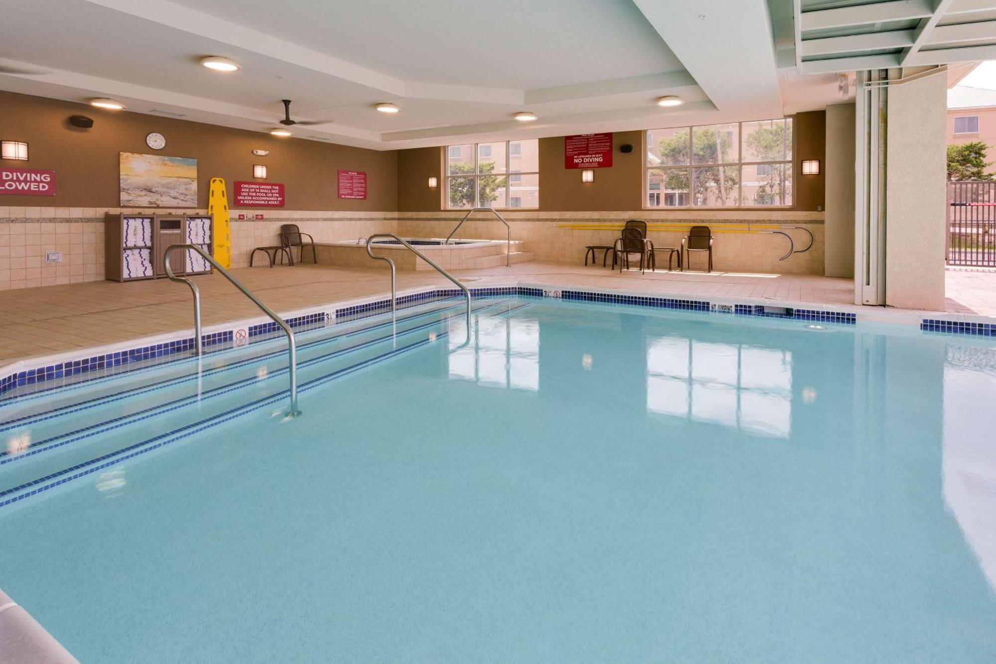 Drury Plaza Hotel Columbia East Экстерьер фото