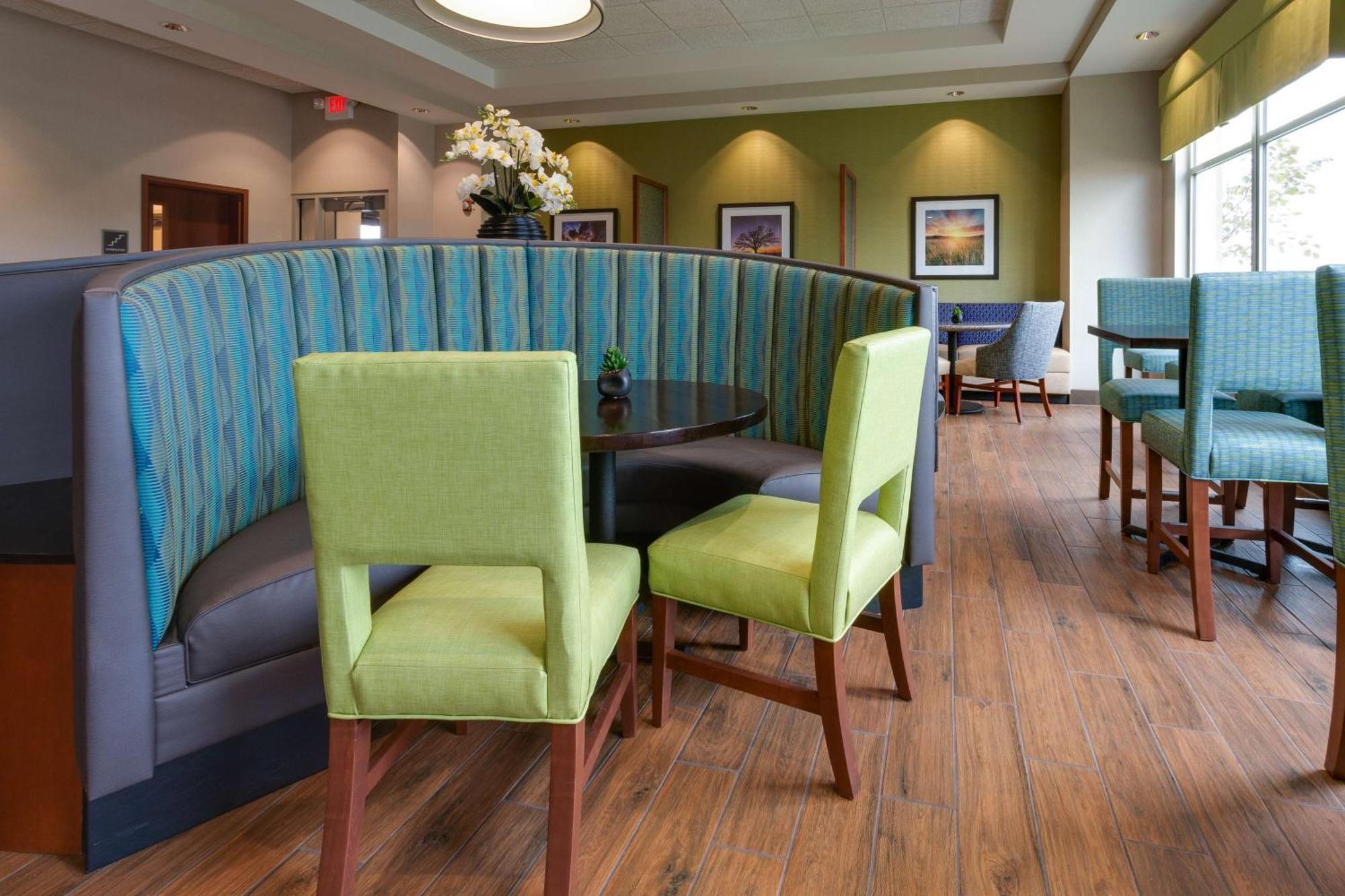 Drury Plaza Hotel Columbia East Экстерьер фото